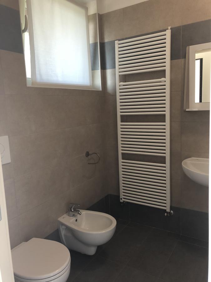 Cascina Monte Diviso Hostel Gallarate Luaran gambar